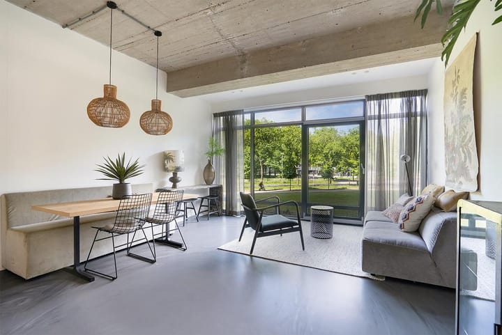 Burgemeester Hogguerstraat 1197 en Amsterdam foto