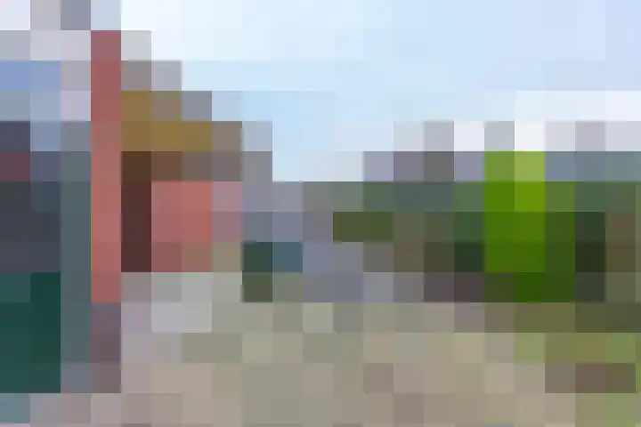 Burgemeester IJ. Wiersumstraat 8 Warfhuizen thumbnail 5
