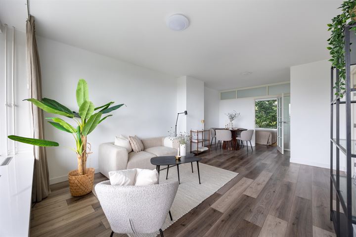 Burgemeester Keijzerlaan 55 in Leidschendam Foto