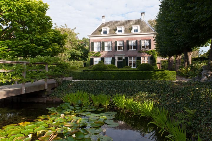 Burgemeester Ketelaarstraat 1 en Warmond foto