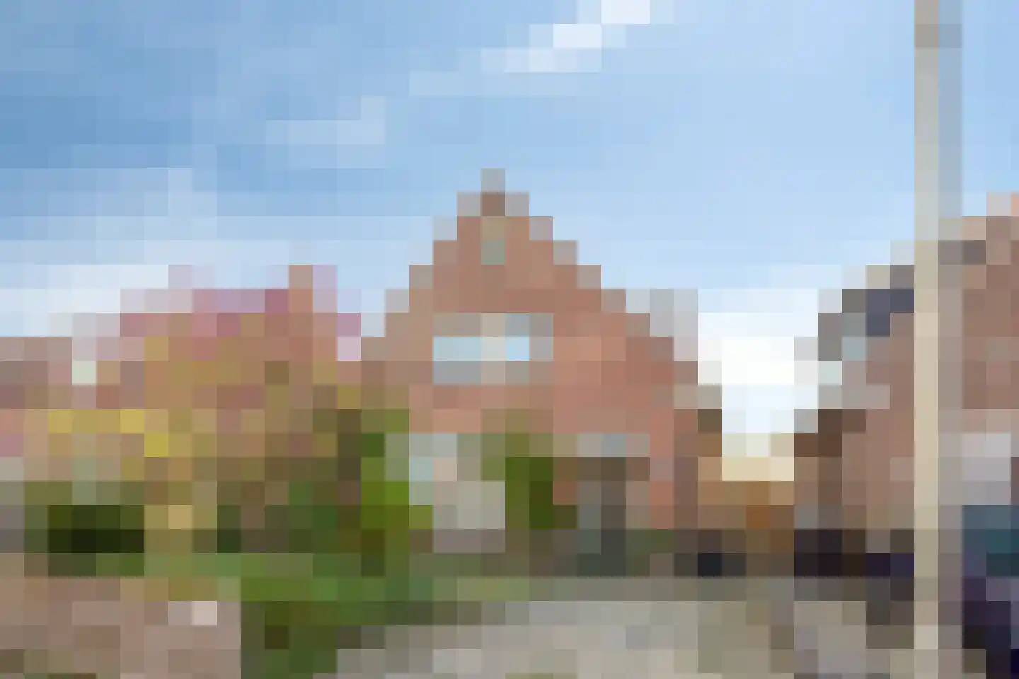 Burgemeester Lewestraat 8 in Lewedorp