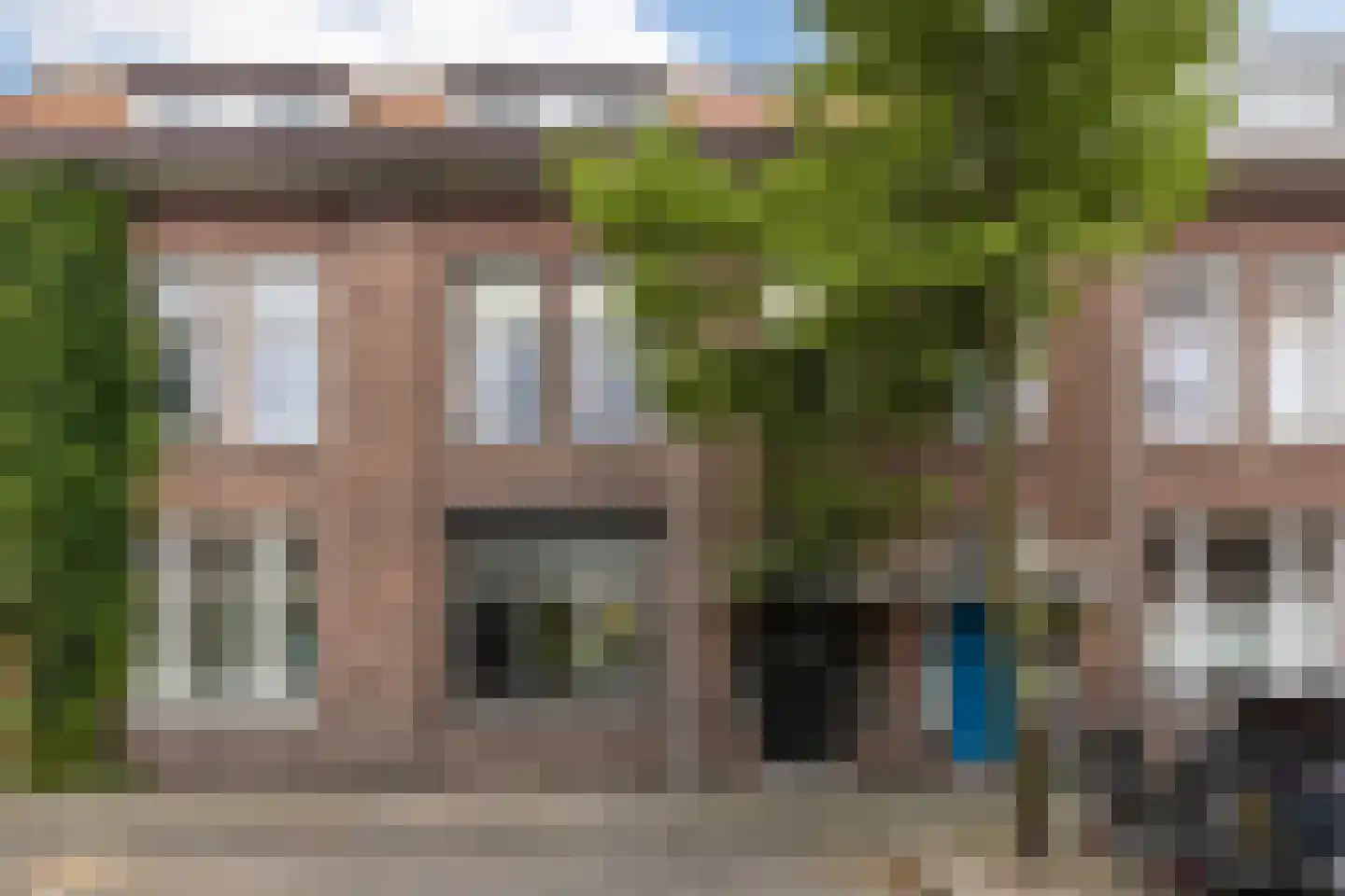 Burgemeester Mathonstraat 8 in Bergen op Zoom