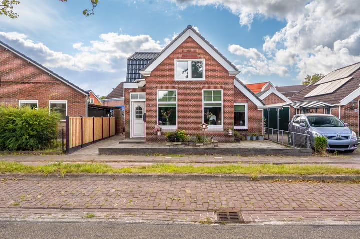 Burgemeester Mr. H.J. Engelkens-laan 6 in Winschoten photo