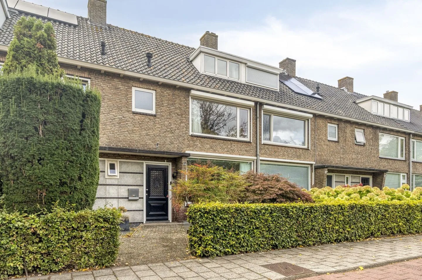 Burgemeester Smeelelaan 94 in Waalwijk