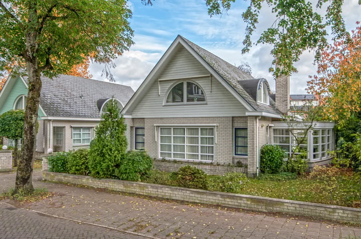 Photo de la maison Burgemeester Uijenstraat 3, Waalre