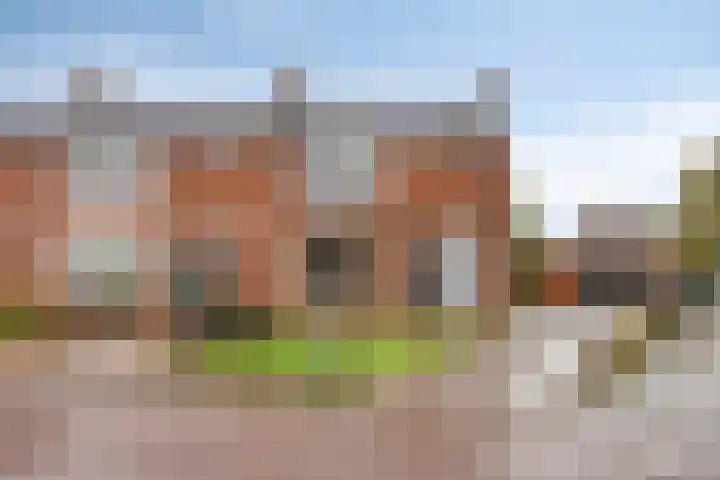 Burgemeester van Bakkeneslaan 12 Oude Pekela