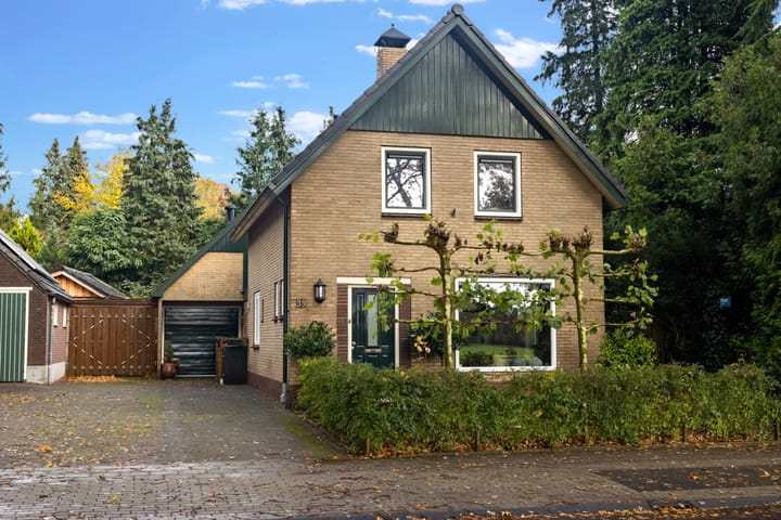 Burgemeester van der Borchstraat 39 in Holten photo