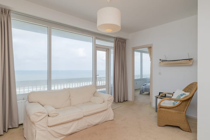 Burgemeester van Fenemaplein 2a-0703 in Zandvoort photo