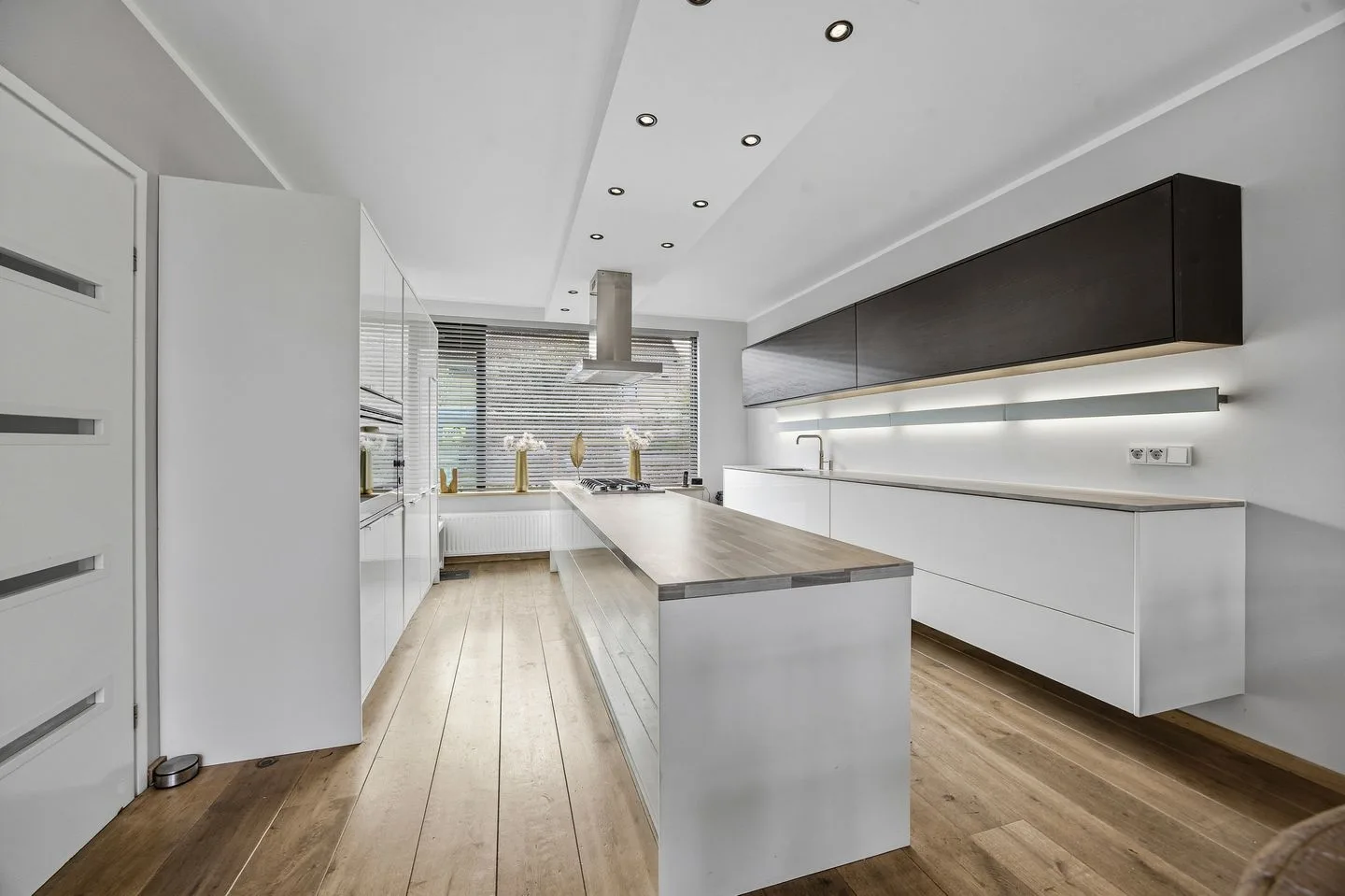 Burgemeester van Grotenhuisstraat 39 Oosterhout (NB) thumbnail 17