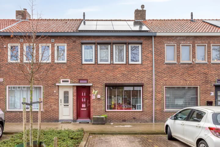 Burgemeester van Oppenstraat 79 in Maastricht foto