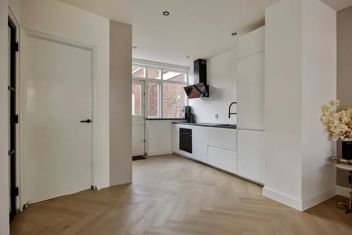 Burgemeester van Roosmalenstraat 29 Uitgeest thumbnail 7