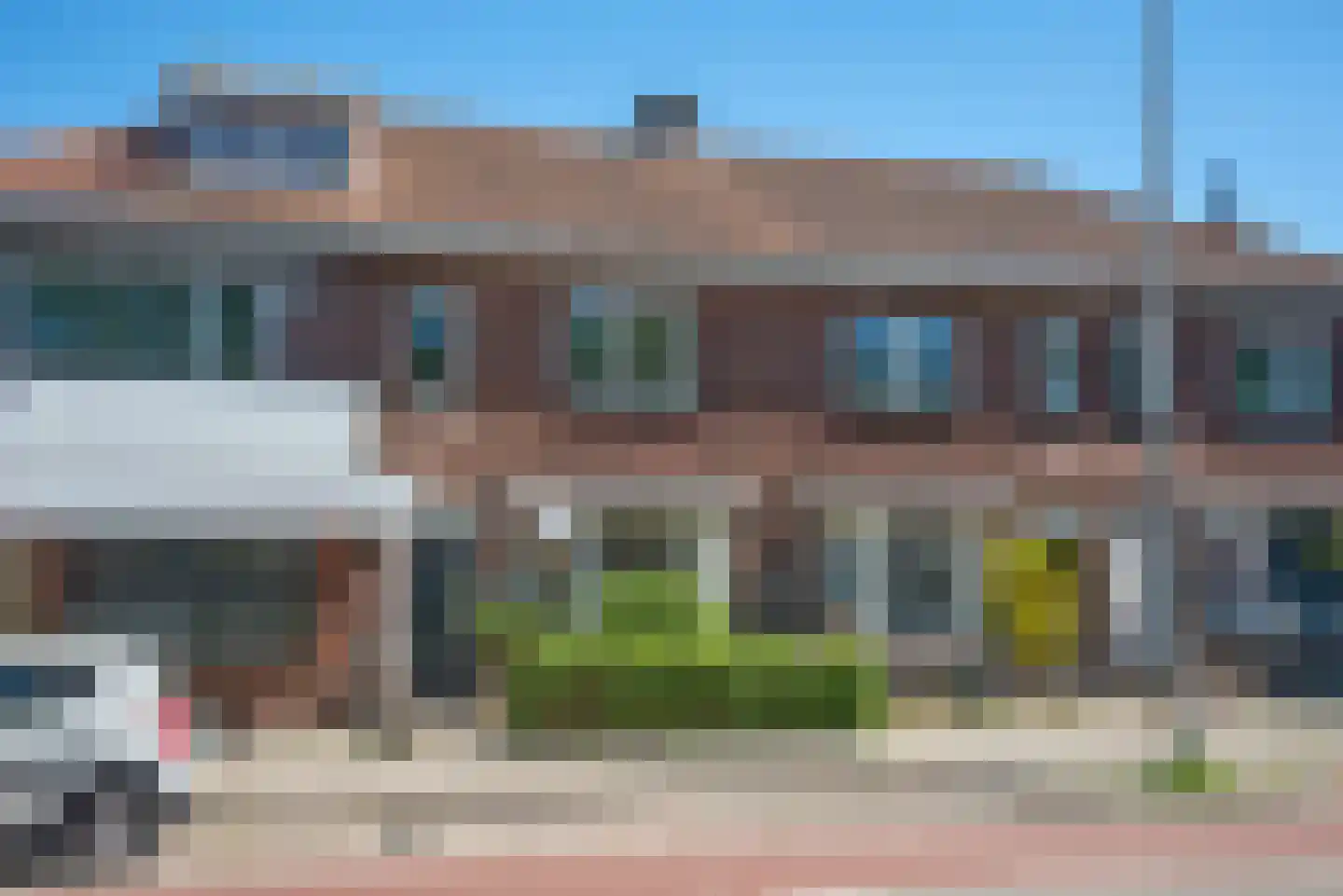 Burgemeester Van Veenlaan 635 in Enschede