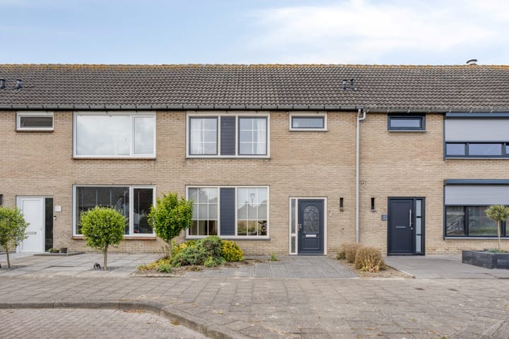 Burgemeester van Zuijenstraat 23 in Breskens photo