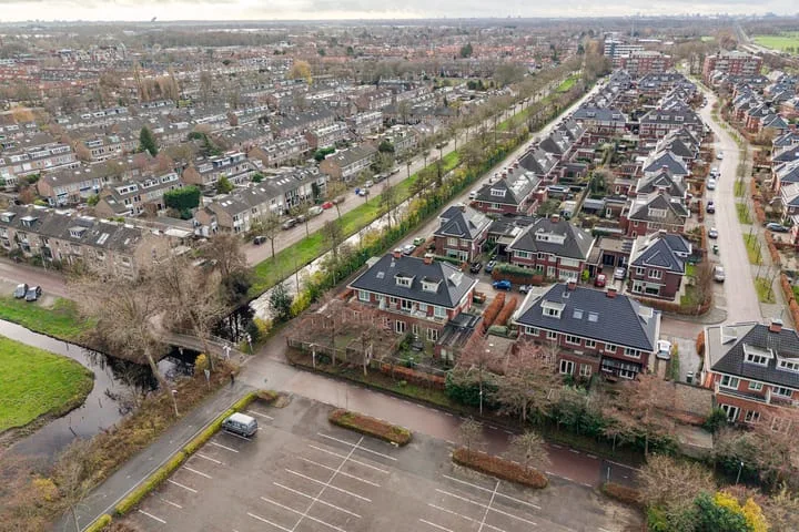 Burgemeester Verver-Aartsenlaan 4 Voorschoten thumbnail 7