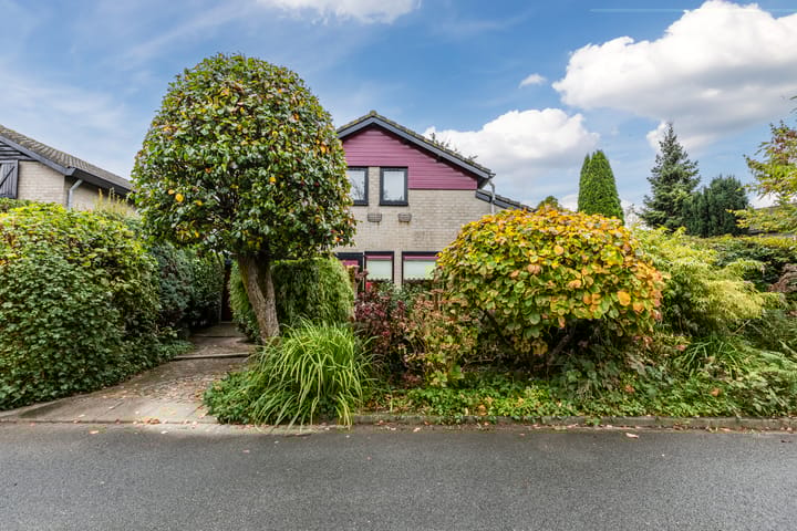 Burgemeester Vlaklaan 17 dans Hooge Zwaluwe photo