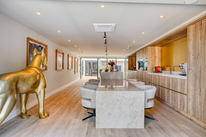 Burgemeester Wijnenstraat 23a en Asten foto