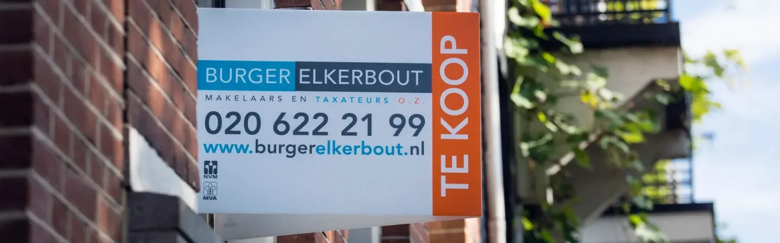 Team foto van Burger Elkerbout Makelaars en Taxateurs