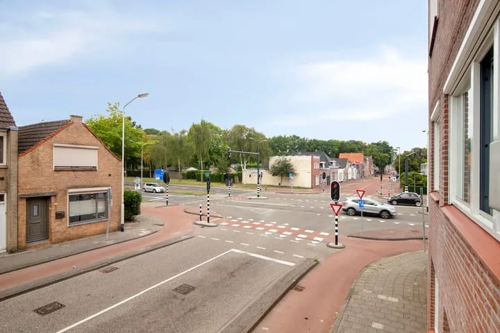 Burgerhoutsestraat 35 Roosendaal thumbnail 21