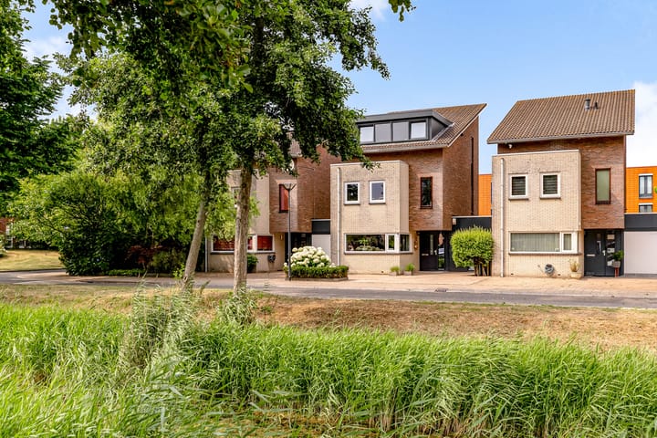 Burgvliet 113 in Lelystad Foto