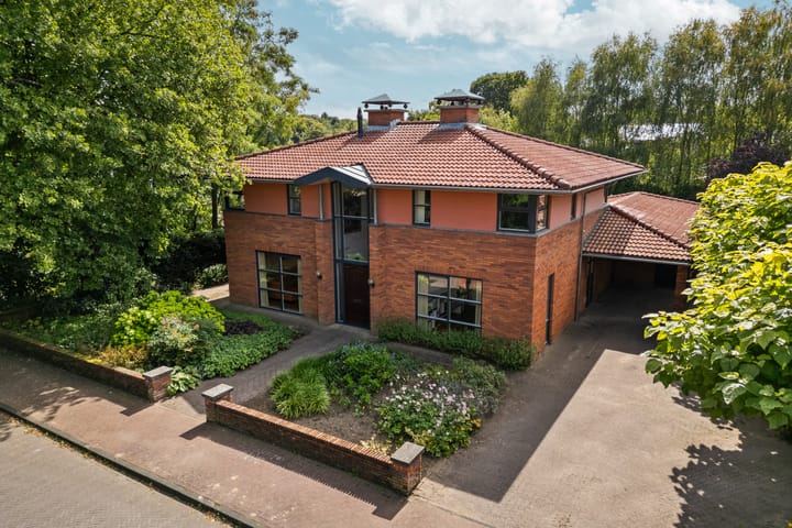 Burnierlaan 1 in Rozendaal Foto