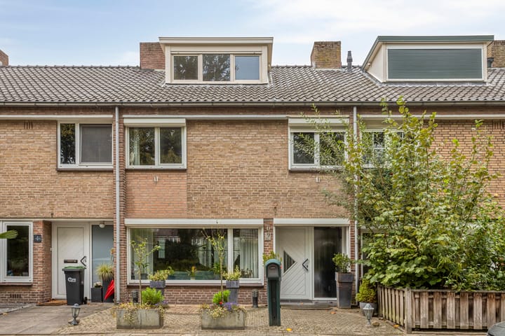 Bussemakerweg 9 en Eindhoven foto