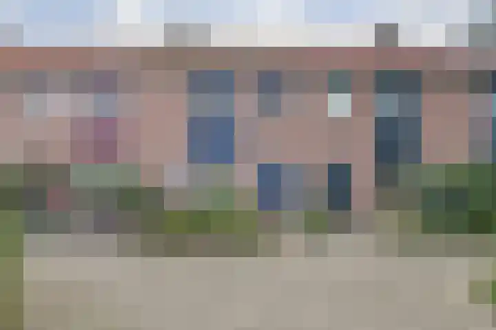 Butterwoud 32 Zwaag