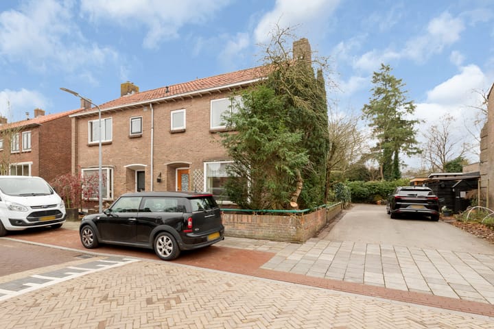 Photo of property C. Evertsenstraat 51, Hilversum