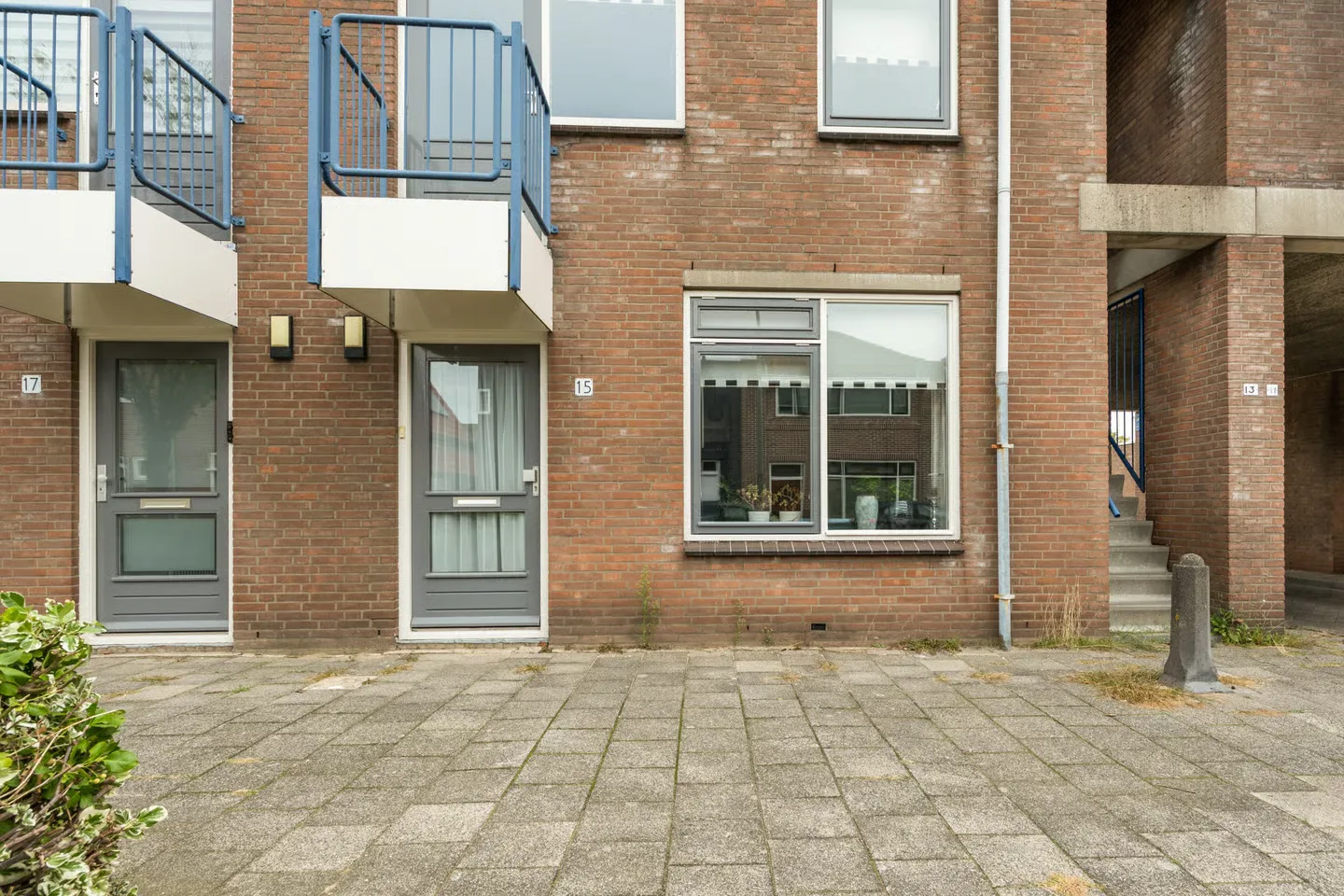 C.H. Moensstraat 15 Beverwijk foto 2