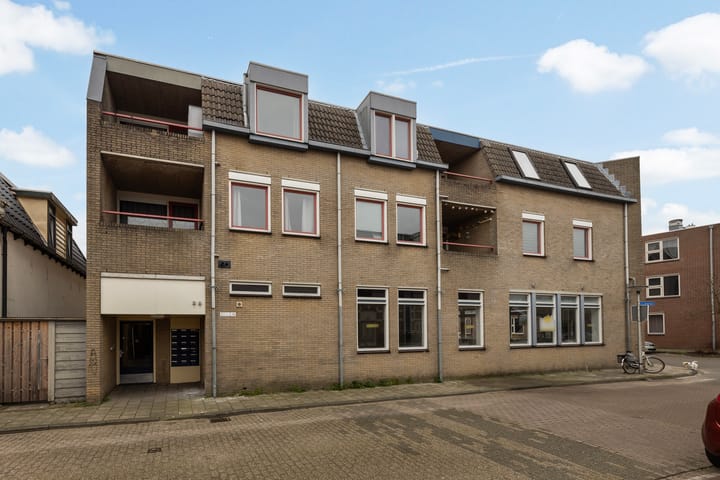 C.J. Snuifstraat 2-9 in Enschede