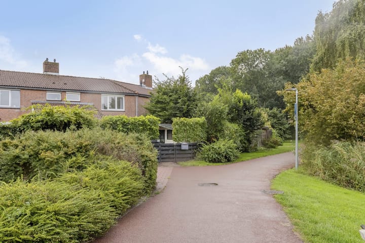 Cannenburg 16 in Alkmaar foto