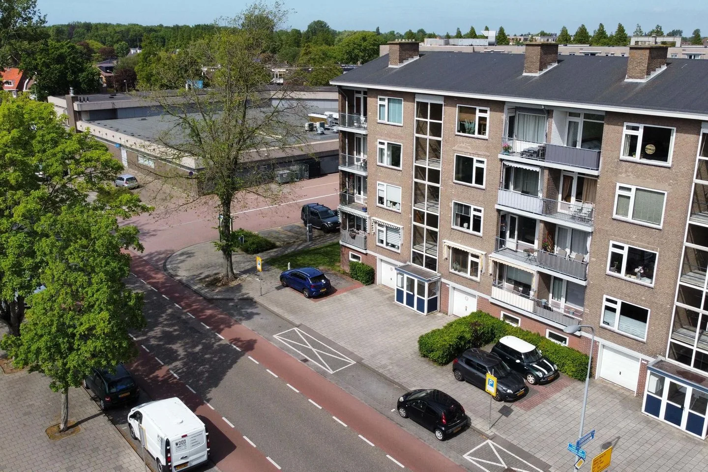 Carel van Manderstraat 88 in Heemskerk