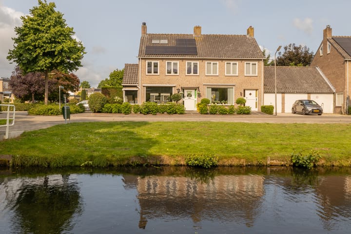 Carillonstraat 2 in Schoonhoven Foto