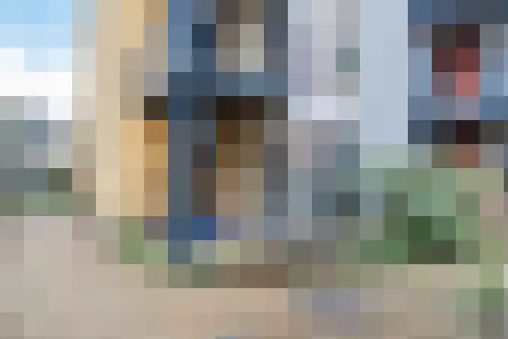 Carry van Bruggenhof 16 Culemborg thumbnail 20