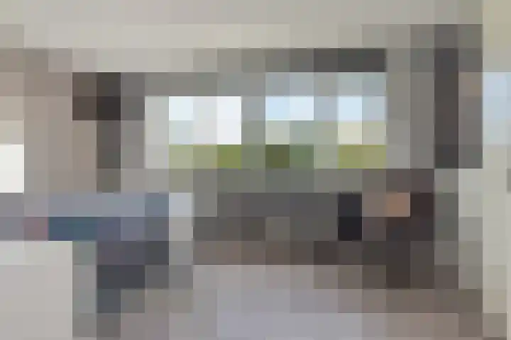 Carry van Bruggenhof 96 Den Haag thumbnail 22
