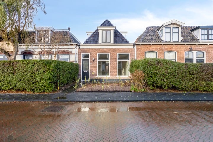 Caspar di Roblesstraat 18 in Harlingen photo