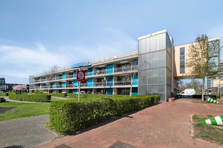Catharina-Amaliahof 35 in Beverwijk