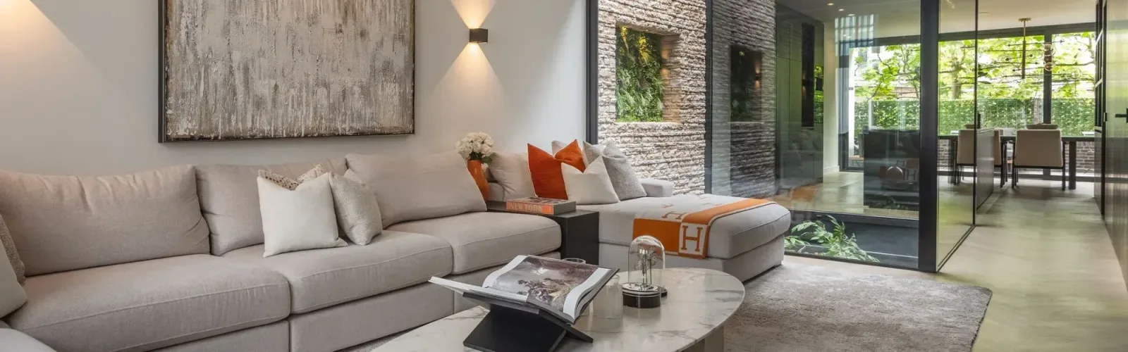 Team foto van CATO MAKELAARS - LUXEVASTGOED.NL