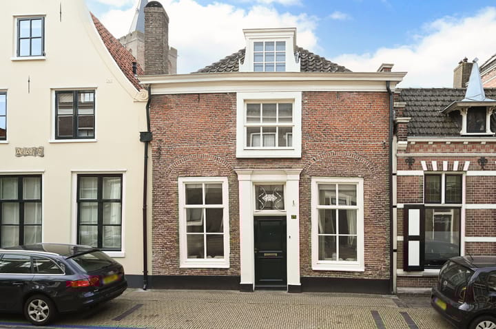 Cattenhagestraat 25 dans Naarden photo