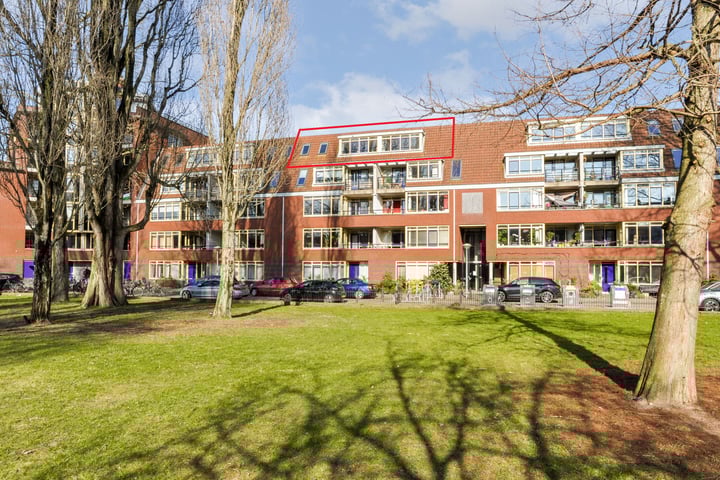 Ceramplein 45 in Amsterdam foto