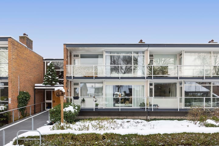 Photo of property Chamavenlaan 12, Apeldoorn