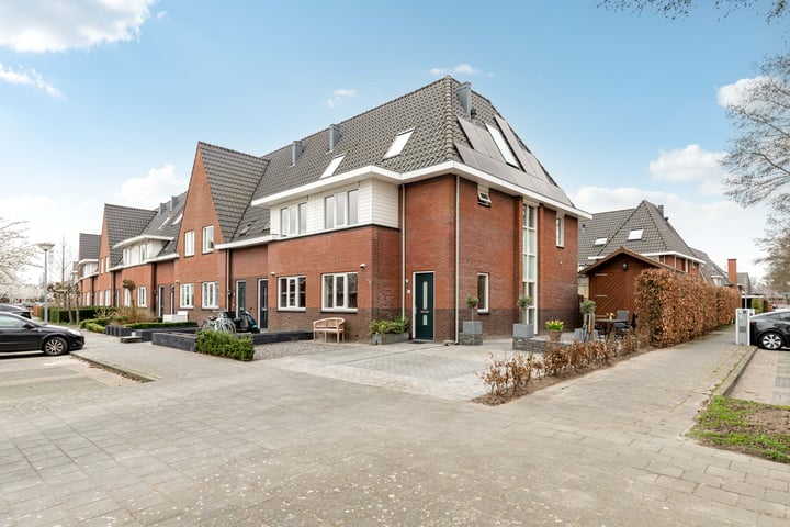 Photo of property Chansondreef 55, Harderwijk