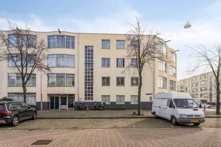 Charlotte Brontéstraat 128 dans Amsterdam photo