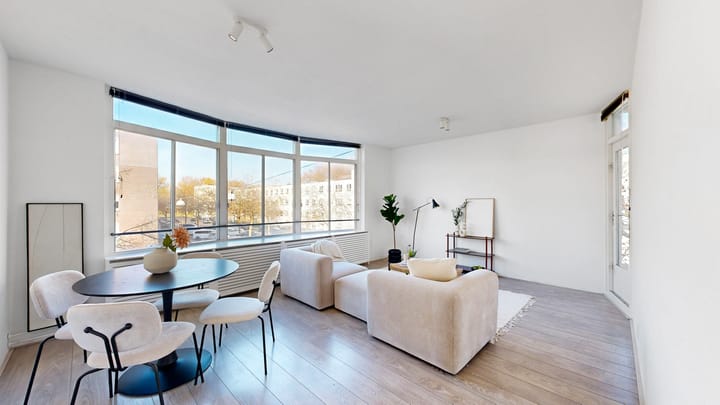 Charlotte Brontéstraat 194 in Amsterdam photo