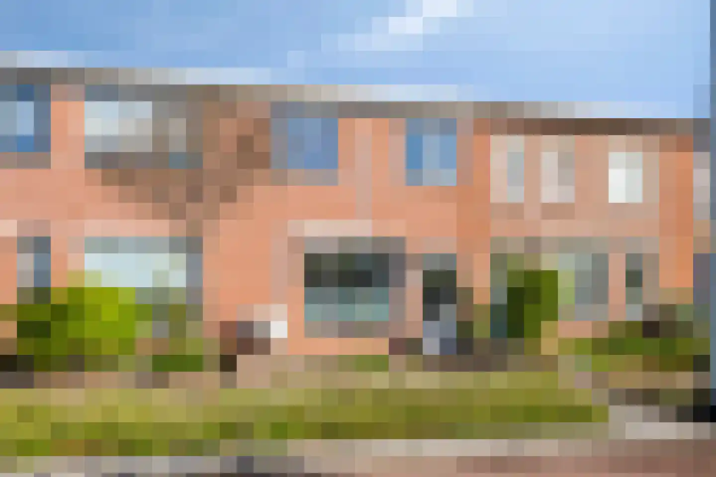 Charlotte de Bourbonstraat 8 in Varsseveld