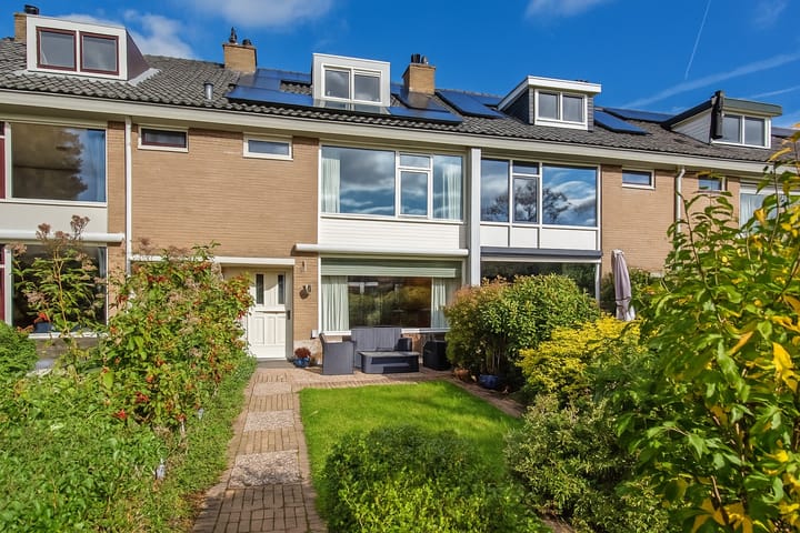 Charlotteplaats 16 in Zoetermeer Foto