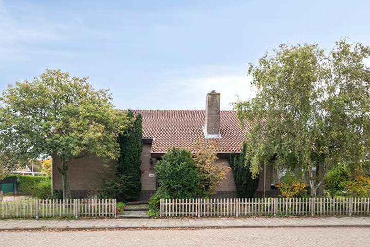 Photo of property Chopinlaan 129, Vlissingen