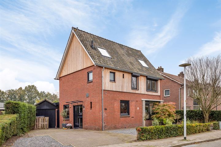 Chopinstraat 6A in Hengelo Foto