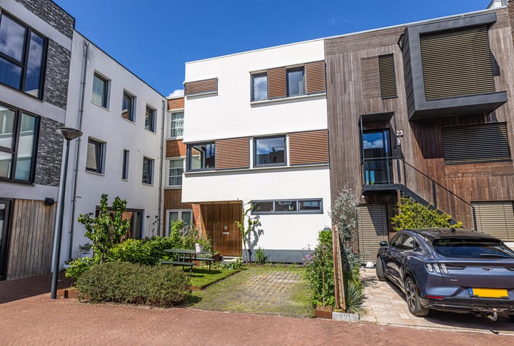 Chris van Abkoudestraat 25 in Leiden Foto