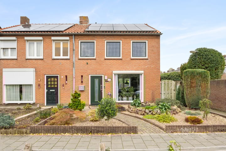 Photo of property Churchillstraat 2, Huissen