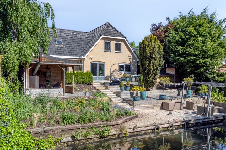 Cissy van Marxveldtstraat 9 in Almere photo